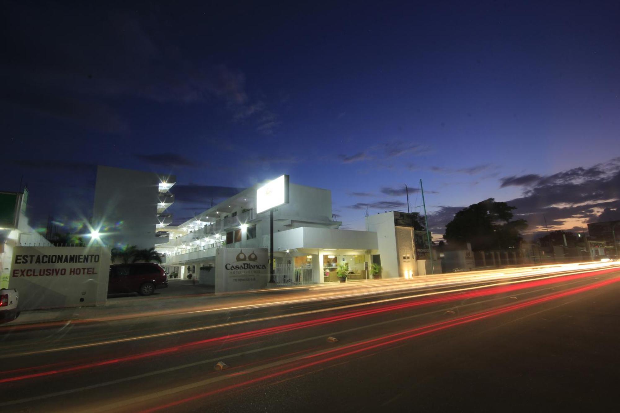 Hotel Casa Blanca Chetumal Exterior photo