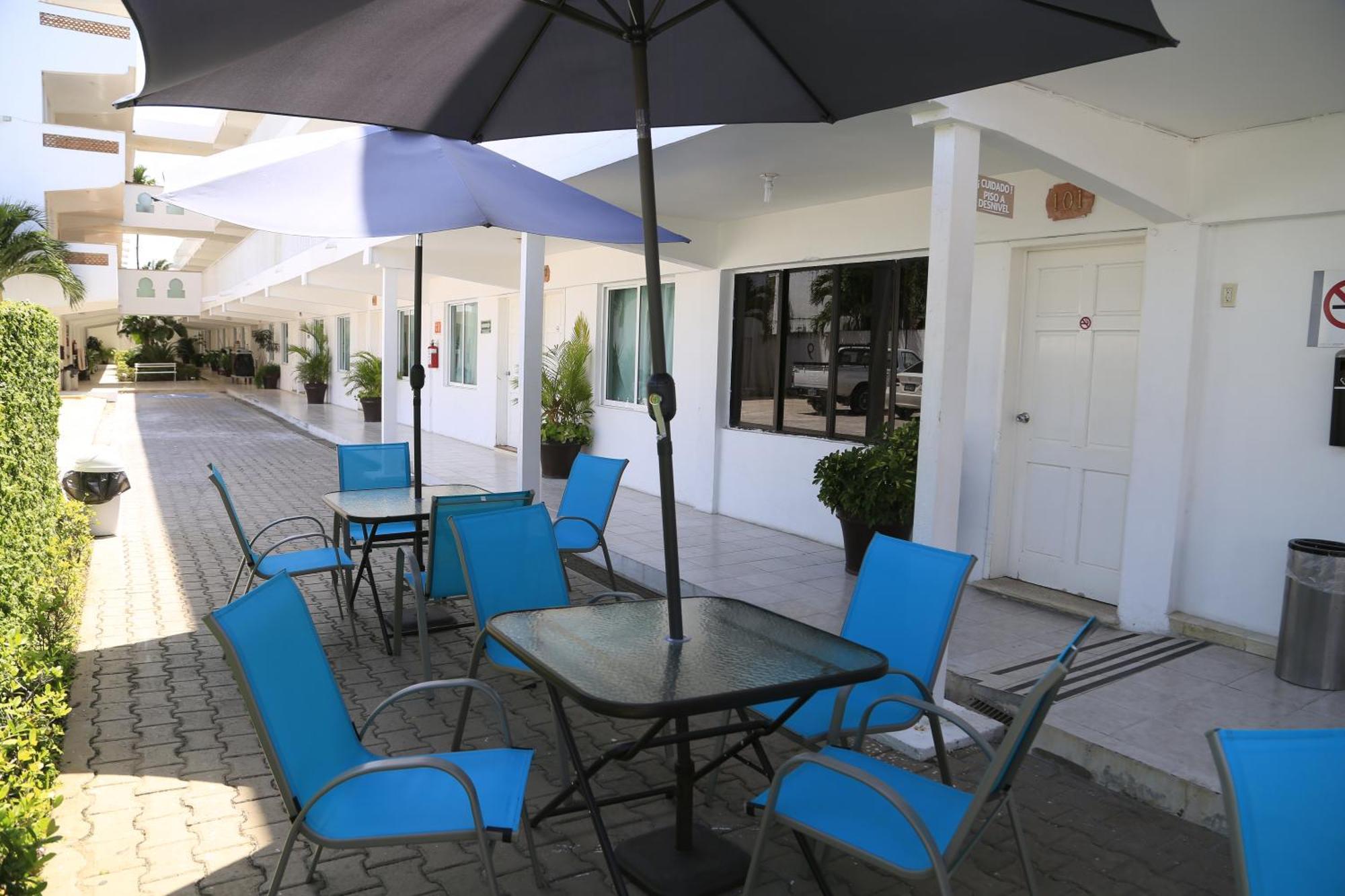 Hotel Casa Blanca Chetumal Exterior photo