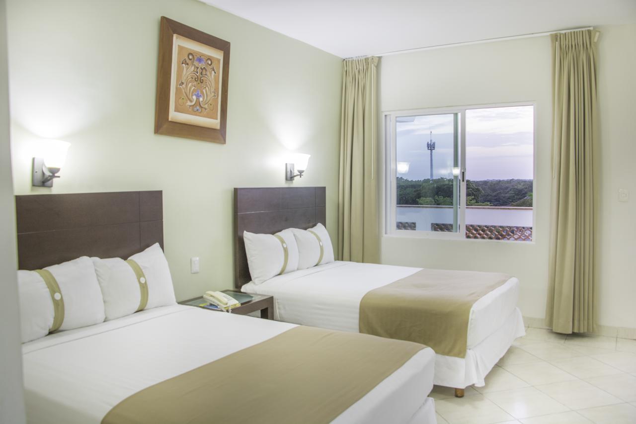 Hotel Casa Blanca Chetumal Exterior photo