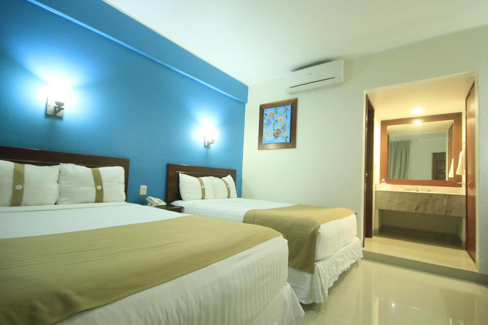 Hotel Casa Blanca Chetumal Exterior photo
