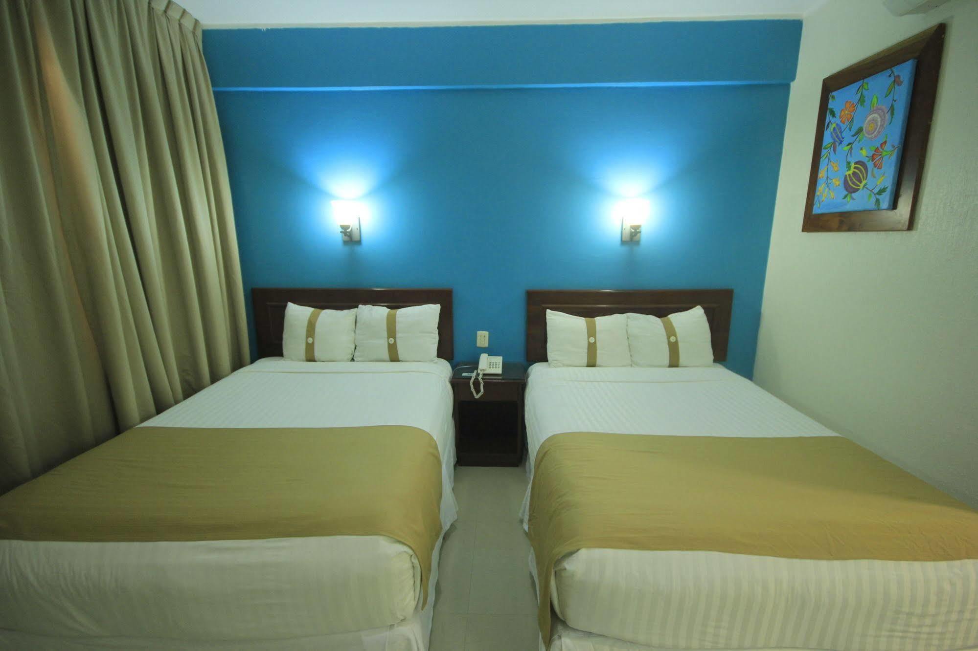 Hotel Casa Blanca Chetumal Exterior photo